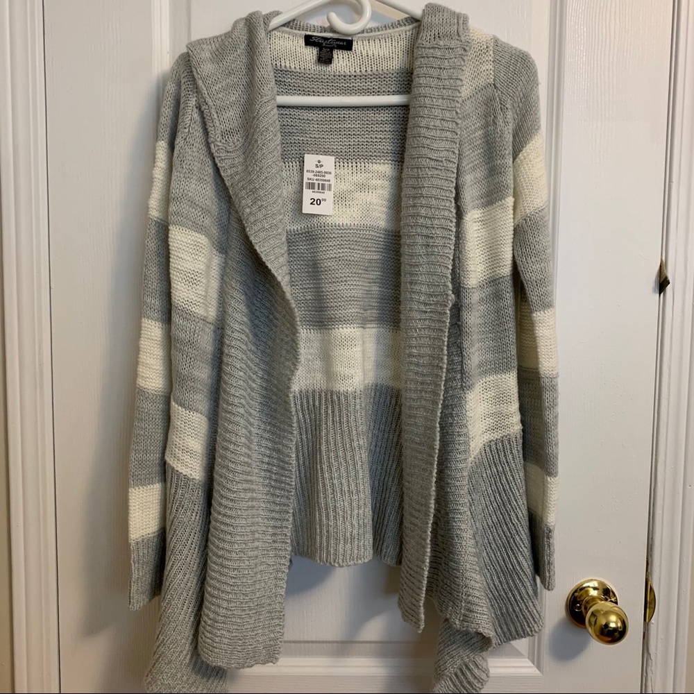 NWT Grey & White Stripped Hooded Cardigan
